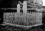 Gaspirali's grave, 1930s